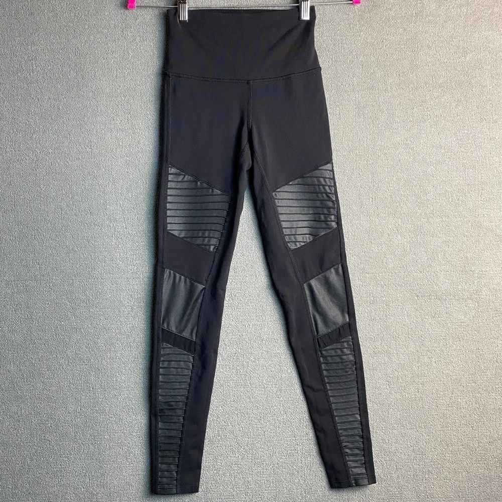 alo yoga High Waist Moto Legging size XS